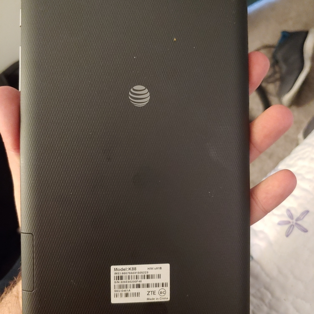 8 inch tablet - Picture 2 of 3